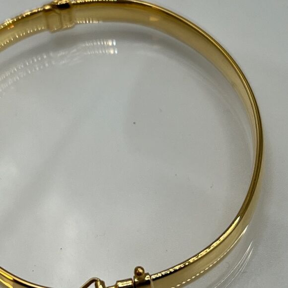 New 10K Yellow Gold 5.9mm Bangle - Picture 6 of 9